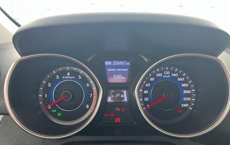 Hyundai Elantra V, 2012 год, 970 000 рублей, 20 фотография