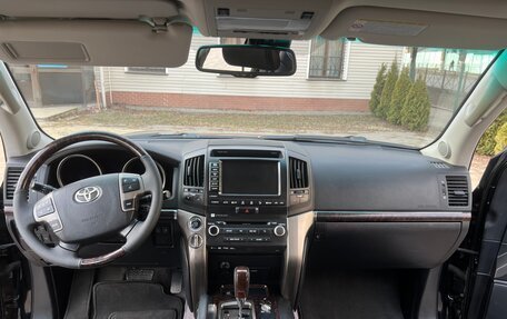 Toyota Land Cruiser 200, 2011 год, 2 500 000 рублей, 13 фотография