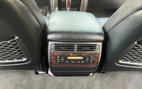 Toyota Land Cruiser 200, 2011 год, 2 500 000 рублей, 19 фотография