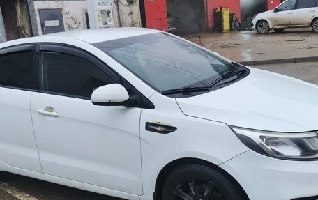 KIA Rio III рестайлинг, 2015 год, 830 000 рублей, 2 фотография