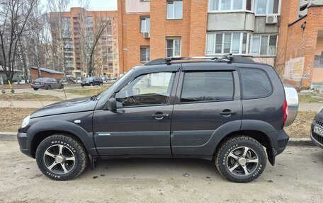 Chevrolet Niva I рестайлинг, 2011 год, 550 000 рублей, 2 фотография