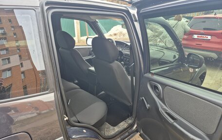 Chevrolet Niva I рестайлинг, 2011 год, 550 000 рублей, 6 фотография