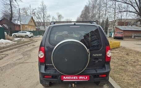 Chevrolet Niva I рестайлинг, 2011 год, 550 000 рублей, 10 фотография