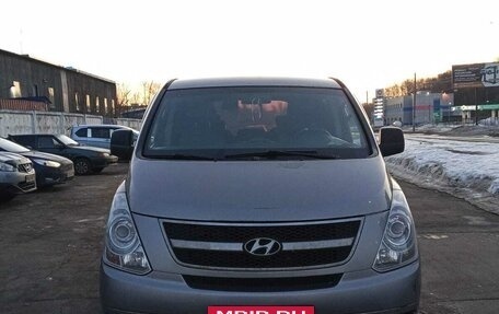 Hyundai Grand Starex Grand Starex I рестайлинг 2, 2011 год, 1 300 000 рублей, 3 фотография