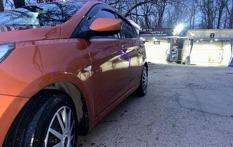 Hyundai Solaris II рестайлинг, 2015 год, 790 000 рублей, 3 фотография