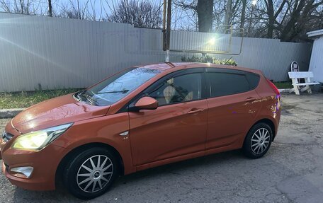 Hyundai Solaris II рестайлинг, 2015 год, 790 000 рублей, 18 фотография