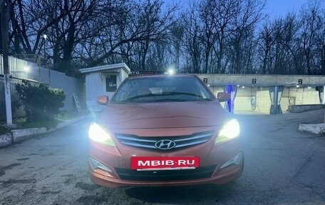 Hyundai Solaris II рестайлинг, 2015 год, 790 000 рублей, 16 фотография