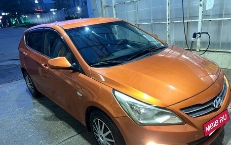 Hyundai Solaris II рестайлинг, 2015 год, 790 000 рублей, 20 фотография