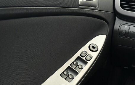 Hyundai Solaris II рестайлинг, 2016 год, 1 249 000 рублей, 14 фотография