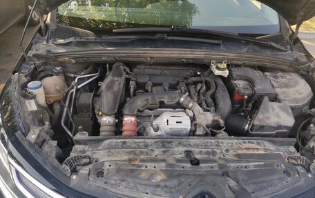 Citroen C4 II рестайлинг, 2016 год, 1 069 000 рублей, 2 фотография