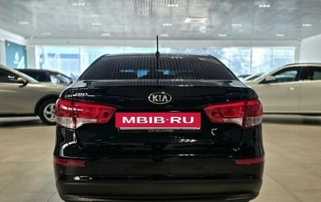 KIA Rio III рестайлинг, 2015 год, 1 099 000 рублей, 6 фотография