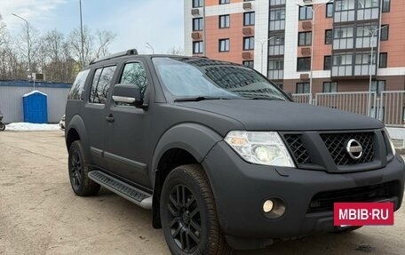 Nissan Pathfinder, 2010 год, 1 600 000 рублей, 3 фотография