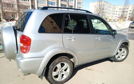 Toyota RAV4, 2002 год, 750 000 рублей, 6 фотография