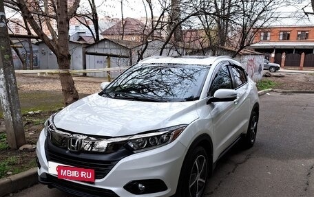 Honda HR-V II, 2021 год, 2 300 000 рублей, 2 фотография