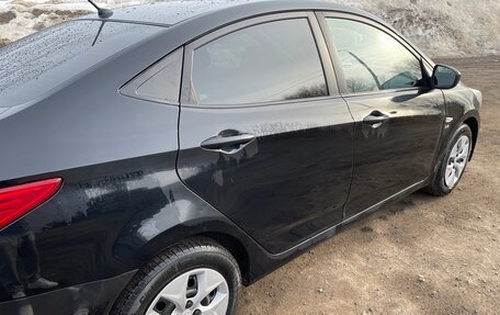 Hyundai Solaris II рестайлинг, 2016 год, 749 000 рублей, 3 фотография