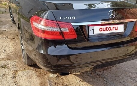 Mercedes-Benz E-Класс, 2010 год, 1 300 000 рублей, 2 фотография