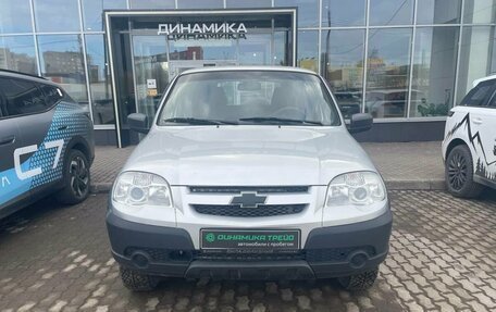 Chevrolet Niva I рестайлинг, 2019 год, 781 000 рублей, 2 фотография