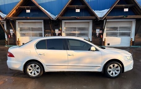 Skoda Superb III рестайлинг, 2011 год, 900 000 рублей, 5 фотография