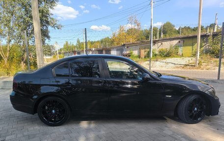 BMW 3 серия, 2008 год, 1 050 000 рублей, 3 фотография