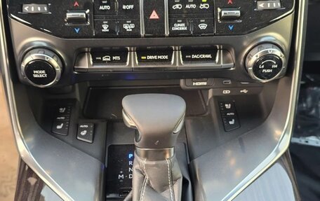 Lexus LX, 2025 год, 25 990 000 рублей, 4 фотография