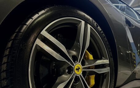 Ferrari Portofino, 2020 год, 24 000 000 рублей, 13 фотография