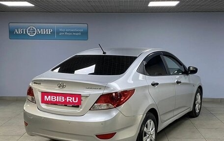 Hyundai Solaris II рестайлинг, 2011 год, 813 000 рублей, 5 фотография