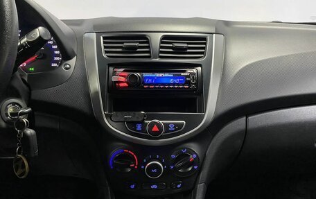 Hyundai Solaris II рестайлинг, 2011 год, 813 000 рублей, 18 фотография