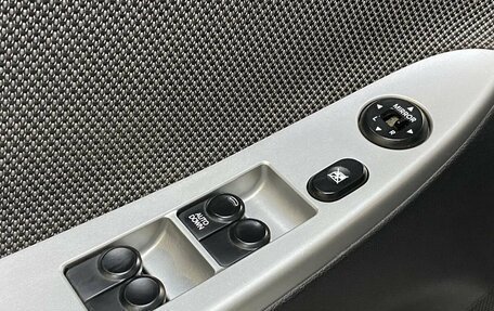 Hyundai Solaris II рестайлинг, 2011 год, 813 000 рублей, 20 фотография