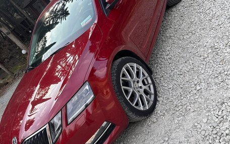 Skoda Octavia, 2017 год, 2 000 000 рублей, 2 фотография