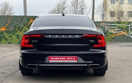 Volvo S90 II рестайлинг, 2018 год, 2 720 000 рублей, 5 фотография