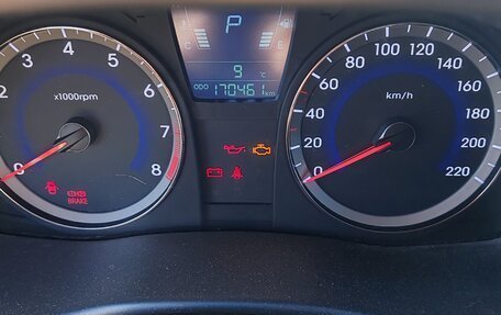 Hyundai Solaris II рестайлинг, 2013 год, 790 000 рублей, 7 фотография