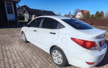 Hyundai Solaris II рестайлинг, 2013 год, 790 000 рублей, 10 фотография