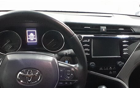 Toyota Camry, 2020 год, 3 350 000 рублей, 1 фотография