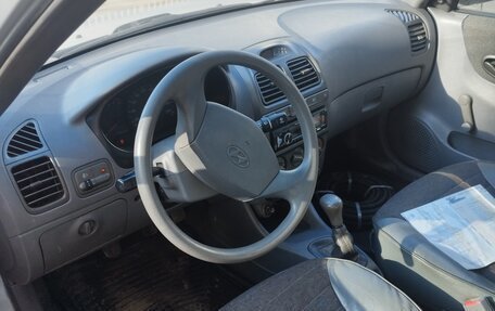 Hyundai Accent II, 2005 год, 255 000 рублей, 1 фотография