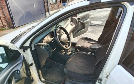 Ford Focus IV, 2001 год, 200 000 рублей, 5 фотография