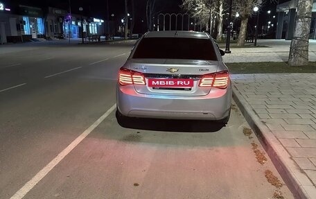 Chevrolet Cruze II, 2010 год, 580 000 рублей, 6 фотография