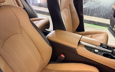 Lexus RX IV рестайлинг, 2018 год, 4 950 000 рублей, 13 фотография