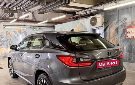 Lexus RX IV рестайлинг, 2018 год, 4 950 000 рублей, 5 фотография