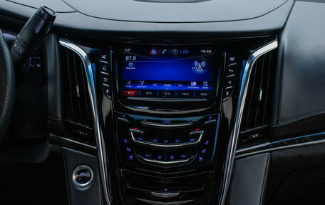 Cadillac Escalade IV, 2015 год, 3 470 000 рублей, 13 фотография