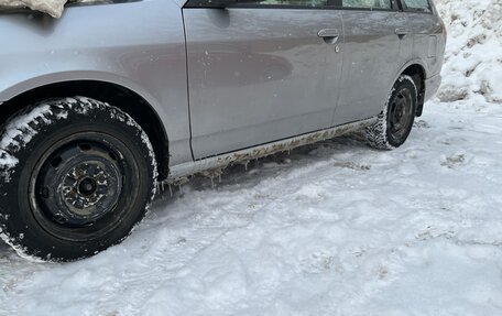 Nissan Wingroad III, 2000 год, 250 000 рублей, 2 фотография