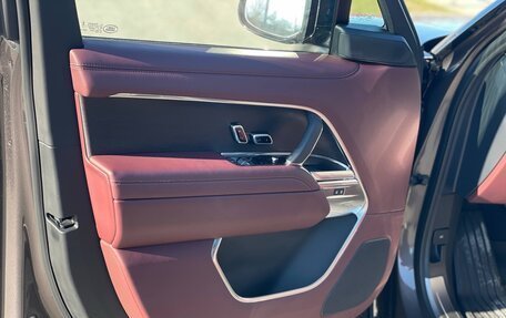 Land Rover Range Rover IV рестайлинг, 2023 год, 17 500 000 рублей, 20 фотография