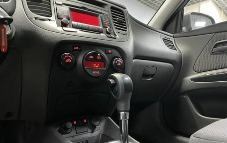 KIA Rio II, 2011 год, 613 000 рублей, 20 фотография