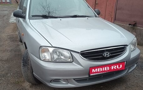 Hyundai Accent II, 2004 год, 370 000 рублей, 1 фотография