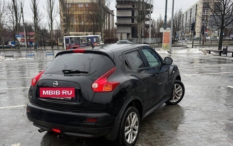 Nissan Juke II, 2011 год, 900 000 рублей, 3 фотография