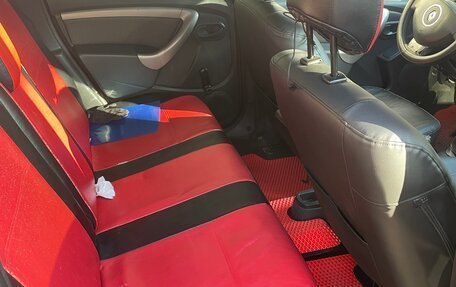 Renault Duster I рестайлинг, 2014 год, 900 000 рублей, 10 фотография