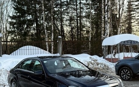 Mercedes-Benz E-Класс, 2012 год, 1 600 000 рублей, 5 фотография
