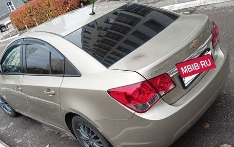 Chevrolet Cruze II, 2010 год, 410 000 рублей, 5 фотография