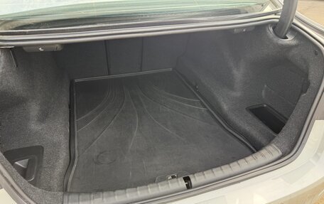 BMW 5 серия, 2018 год, 3 490 000 рублей, 14 фотография