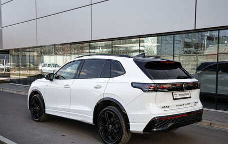 Volkswagen Tiguan, 2025 год, 4 899 000 рублей, 6 фотография