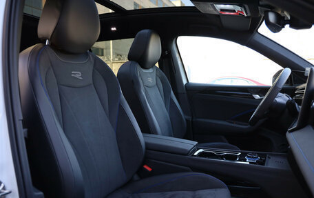 Volkswagen Tiguan, 2025 год, 4 899 000 рублей, 11 фотография